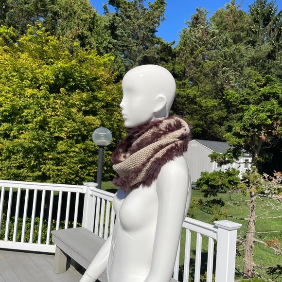 LA FIORENTINA 100% GENUINE RABBIT FUR INFINITY CAMEL & BROWN GOLD METALLIC SCARF - Picture 5 of 13